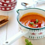 Zuppa fredda di peperoni e pomodori arrosto - Cold soup of tomatoes and roasted peppers