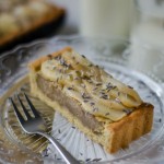 Crostata alle pere, mandorle e lavanda - Guest post - Lavender and pear in crispy almond pie
