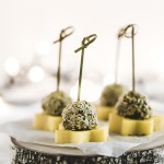 Stelline di polenta, cotechino e lenticchie - Lentils, cotechino and polenta finger food