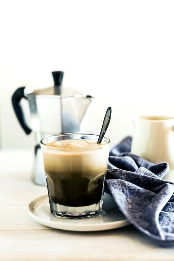 caffe freddo, ricetta caffè freddo, caffè con ghiaccio, caffè freddo al cacao, iced coffe recipe