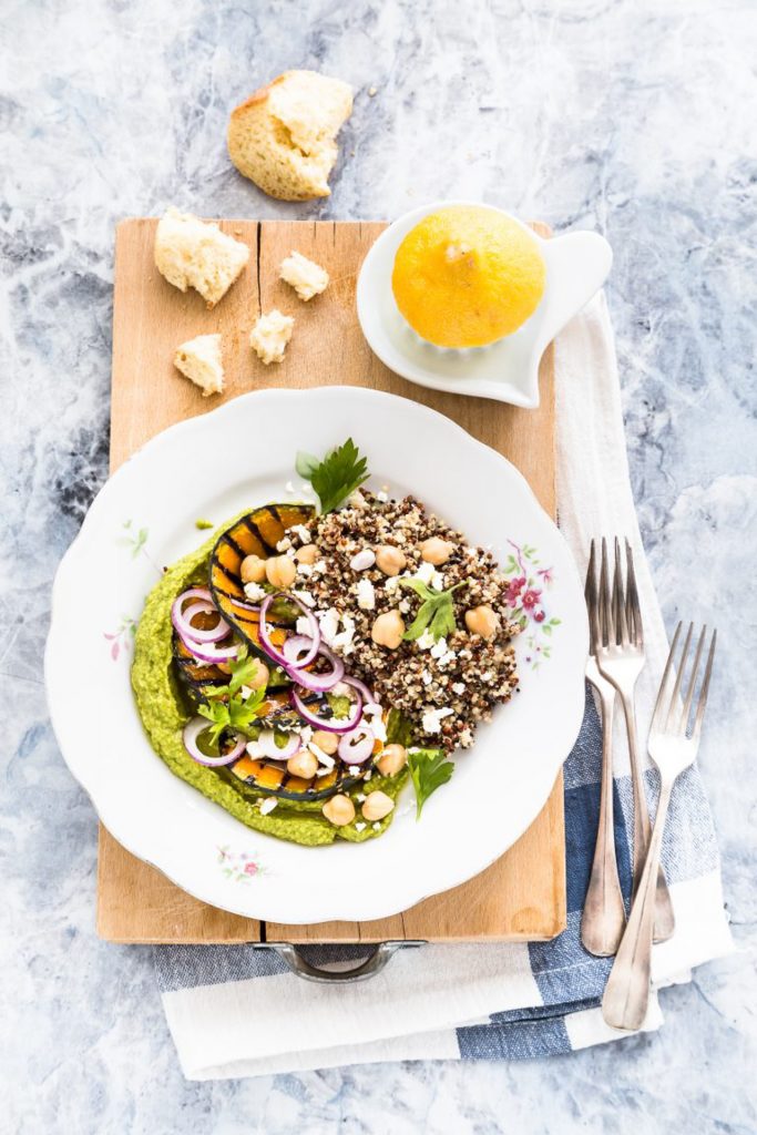 Insalata di quinoa con hummus di rucola e zucca, Quinoa salad with pumpkin and arugula hummus Insalata di quinoa con hummus di rucola e zucca, ricetta insalata di quinoa, ricetta hummus di rucola, Quinoa salad with pumpkin and arugula hummus, Quinoa salad recipe, Arugula hummus recipe, How to make arugula hummus